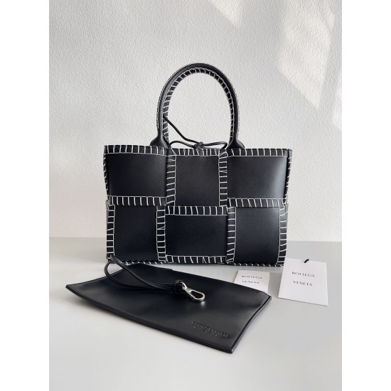 Bottega Veneta Small Arco Tote Bag Size：30*20*11.5cm