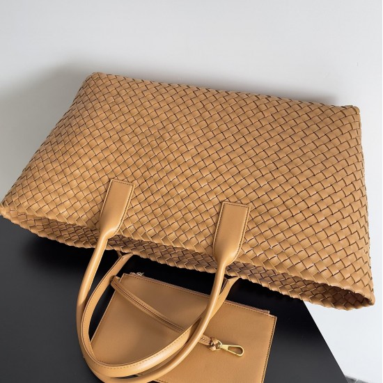 Bottega Veneta Large Cabat Tote Bag