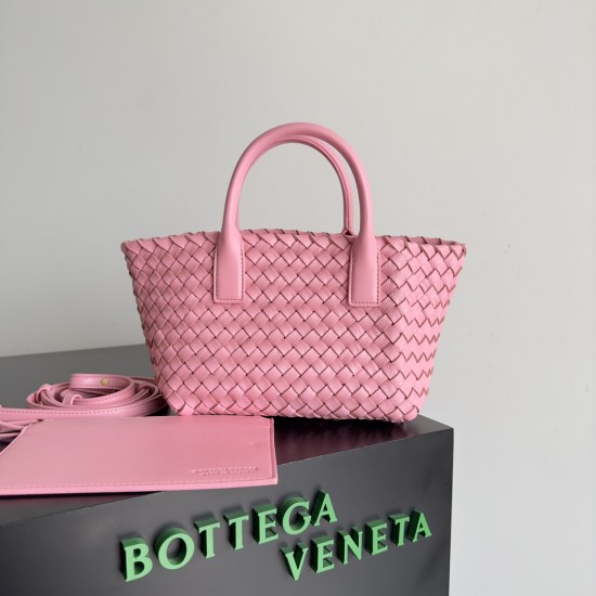 Bottega Vneta Mini Cabat Tote Bag Size：22*6.5*15.5cm