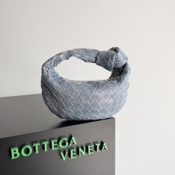 Bottega Veneta Jodie Bag  Size: 23*15*5CM