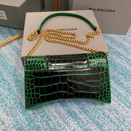 BALENCIAGA HOURGLASS WALLET ON CHAIN BOX IN  Size: 23x14x5.8CM