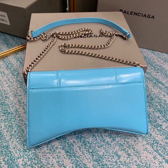 BALENCIAGA HOURGLASS WALLET ON CHAIN BOX IN  Size: 23x14x5.8CM