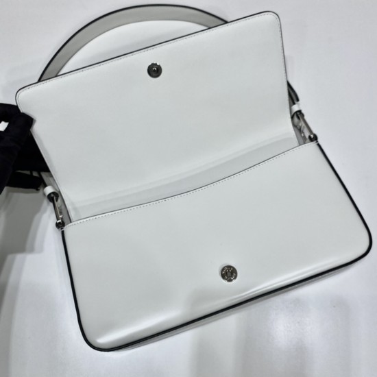 Brushed leather Prada Femme bag  Size:26x12x4.8cm