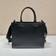 Prada Medium Saffiano leather handbag  Size:28x22x9cm