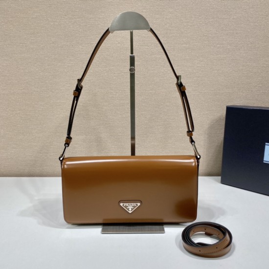 Brushed leather Prada Femme bag  Size:26x12x4.8cm