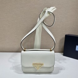 Prada Emblème Saffiano shoulder bag Size:22x16x6CM