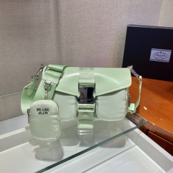 Prada Pocket nylon and brushed leather bag Size:23x12.5x5.5cm