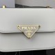 Prada Emblème Saffiano shoulder bag Size:22x16x6CM