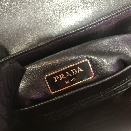 Small Prada Spectrum nappa leather bag Size :22x15x8cm