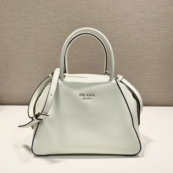 Small brushed leather Prada Supernova handbag Size：25.5x18x13.5cm