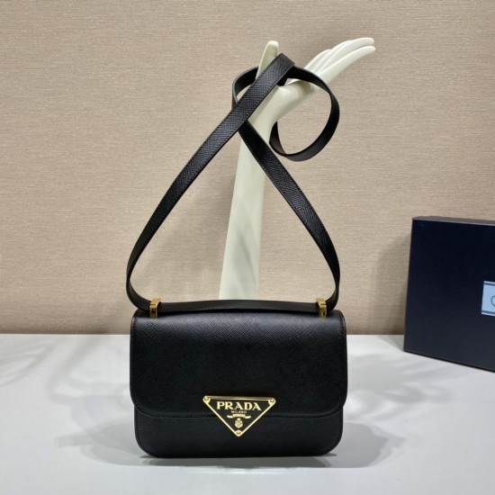 Prada Emblème Saffiano shoulder bag Size:22x16x6CM