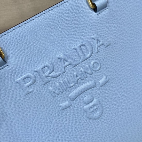 Prada Medium Saffiano leather handbag  Size:28x22x9cm