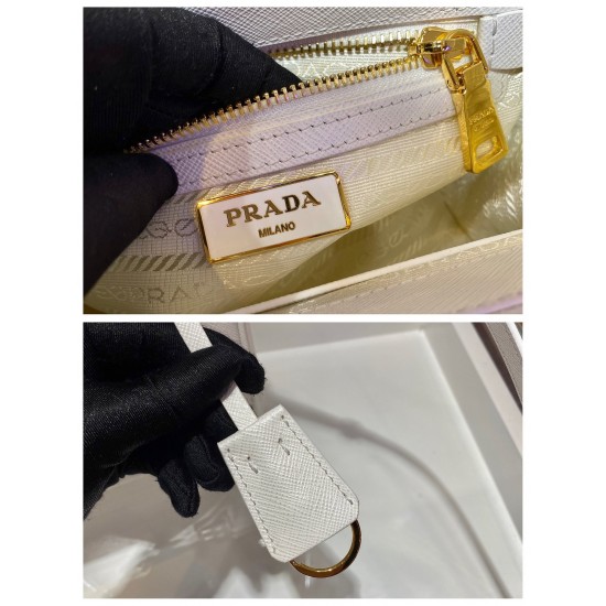 Prada Galleria Saffiano Mini-bag  Size: 20x15x9.5cm