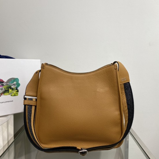 Prada Large Leather hobo bag  Size: 30x28x12CM