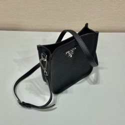 Prada Leather mini shoulder bag Size: 19x20x6CM