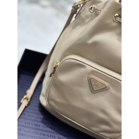 Prada Duet Re-Nylon Bucket shoulder bag