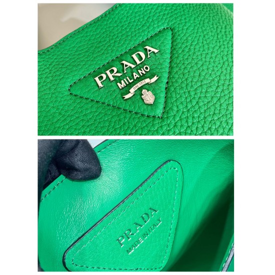 Prada Leather tote  Size: 25x21.5x14CM