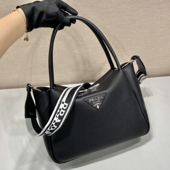 Prada Large leather handbag  Size: 32x26x13CM