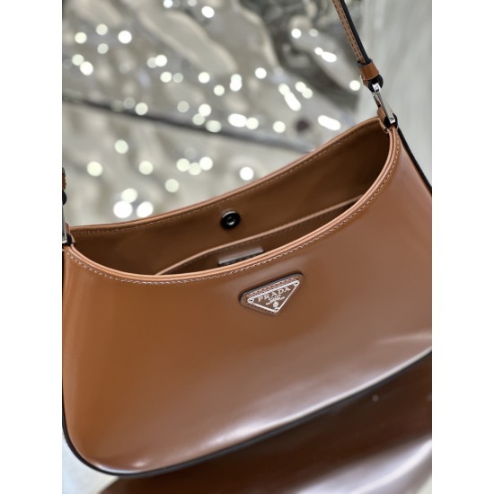 Prada Cleo brushed leather shoulder bag  Size: 26.5x15x4CM