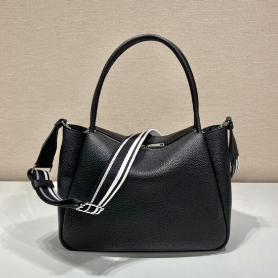 Prada Large leather handbag  Size: 32x26x13CM