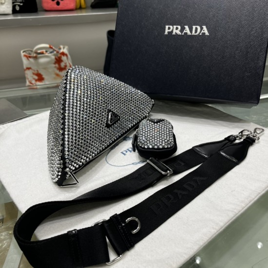 PRADA TRIANGLE CRYSTAL SHOULDER BAG SIZE:20X27.5X20cm