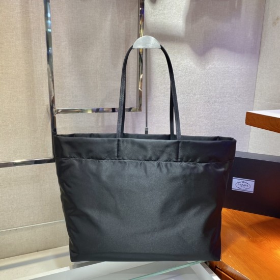 Prada Re-Nylon and Saffiano leather tote bag