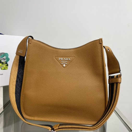 Prada Large Leather hobo bag  Size: 30x28x12CM