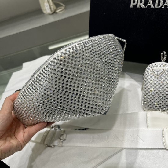 PRADA TRIANGLE CRYSTAL SHOULDER BAG SIZE:20X27.5X20cm