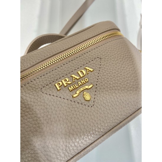 Prada Leather mini-bag  Size: 18x11.5x7.5cm