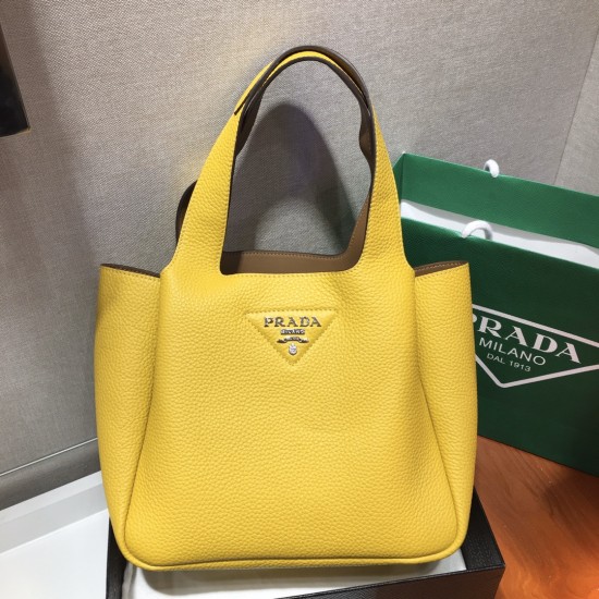 Prada Leather tote  Size: 25x21.5x14CM