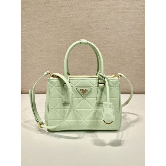 Small Prada Galleria Saffiano leather bag  Size: 24.5x16.5x11cm