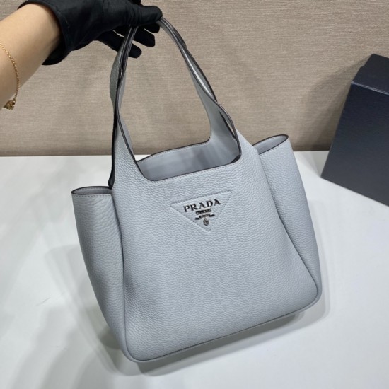 Prada Leather tote  Size: 25x21.5x14CM