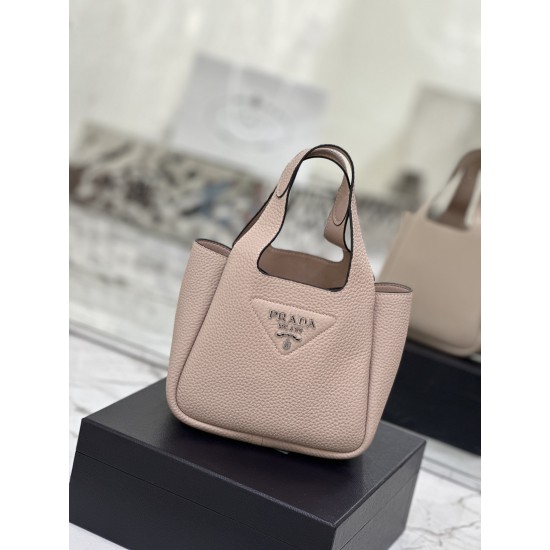 Prada Leather handbag  Size: 15x18x10CM