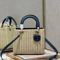 Dior Lady Bag Size:24 x 20 x 11CM