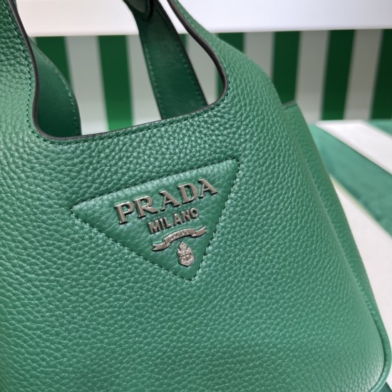 Prada Leather handbag  Size: 15x18x10CM