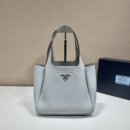 Prada Leather tote  Size: 25x21.5x14CM