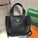 Prada Leather tote  Size: 25x21.5x14CM