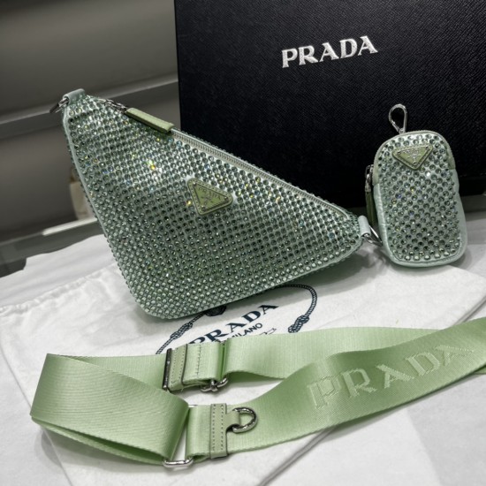 PRADA TRIANGLE CRYSTAL SHOULDER BAG SIZE:20X27.5X20cm