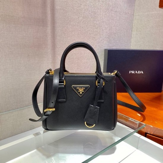 Prada Galleria Saffiano Mini-bag  Size: 20x15x9.5cm