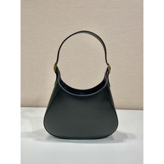 Prada Leather shoulder bag Size: 26x17x4.5CM