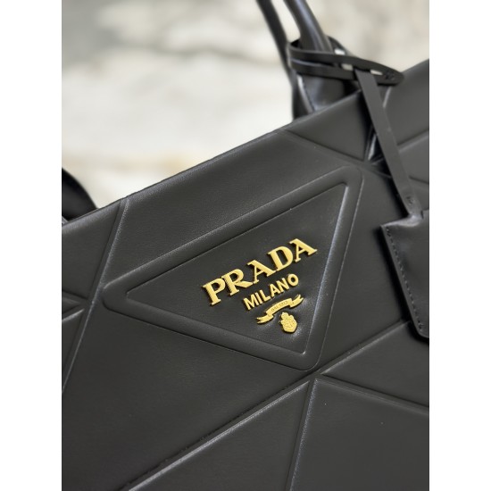 Large leather Prada Symbole bag with topstitching Size:39x30x12cm