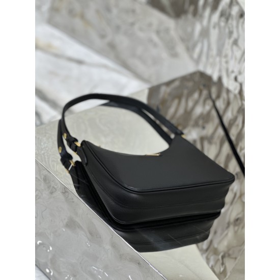 Prada Re-Edition Saffiano leather mini-bag Size: 23x17x8CM