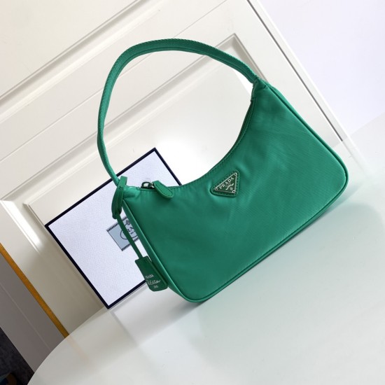 Re-Nylon Prada Re-Edition 2000 mini-bag  Size: 22x17x6CM