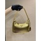 Prada Re-Edition Saffiano leather mini-bag Size: 23x17x8CM