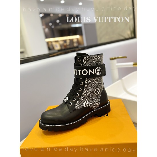 Louis Vuitton Territory Flat Ranger Short boots