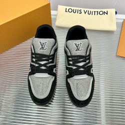 LV Trainer Sneaker  Crystal couple shoes