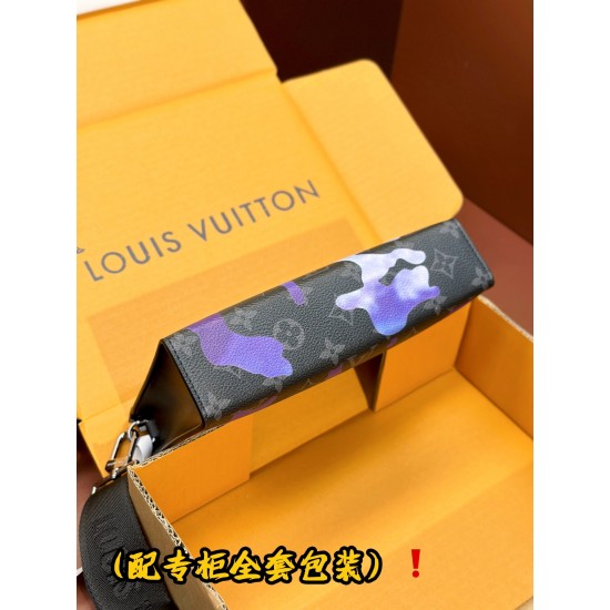 LV Gaston Wearable Wallet