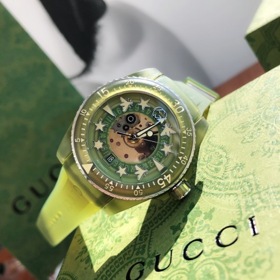 Gucci  Watches