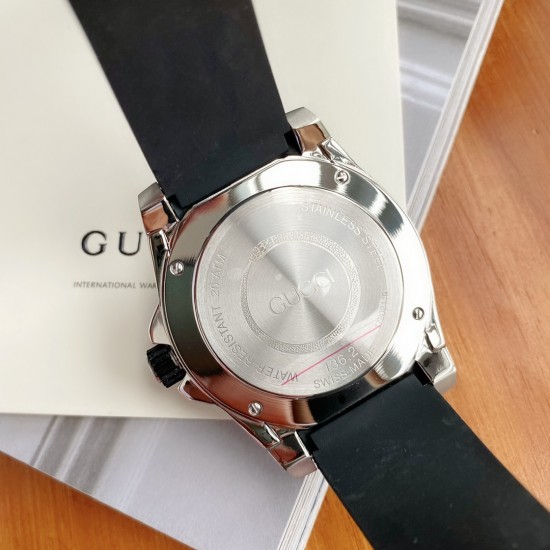 Gucci  Watches