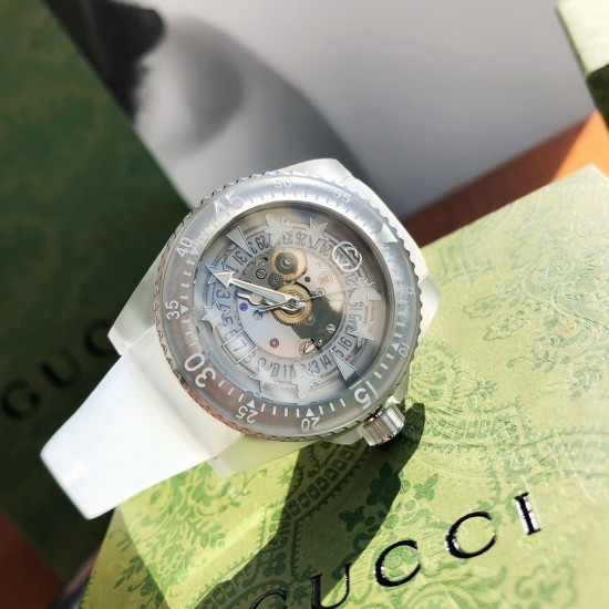 Gucci  Watches